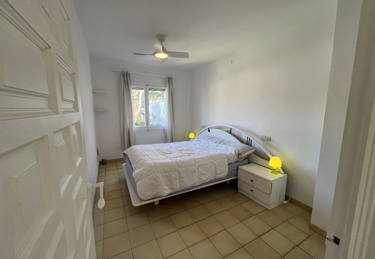 Huis in Pals - Pals Haus - Zwembad, parking en met Sat TV