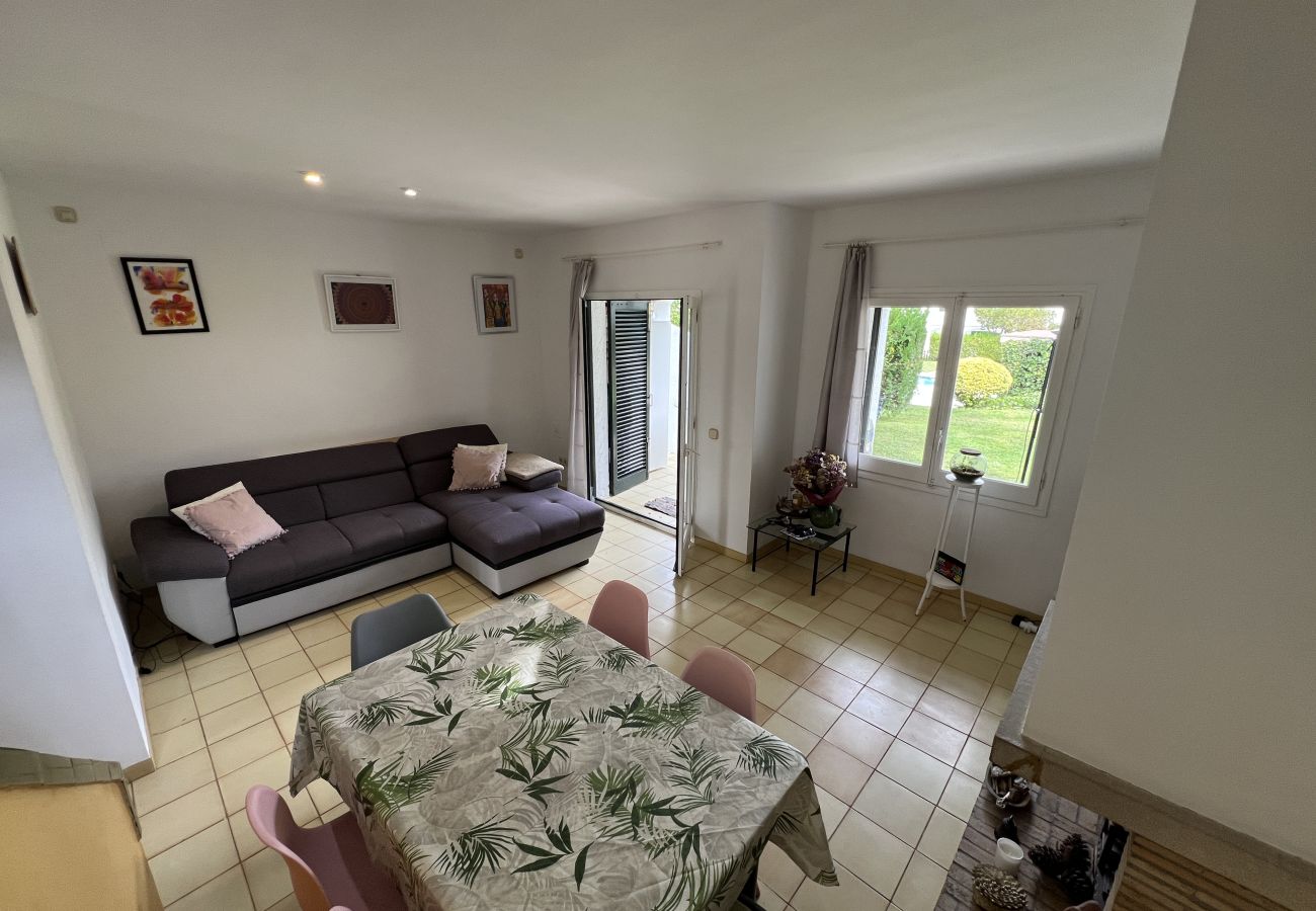 Huis in Pals - Pals Haus - Zwembad, parking en met Sat TV