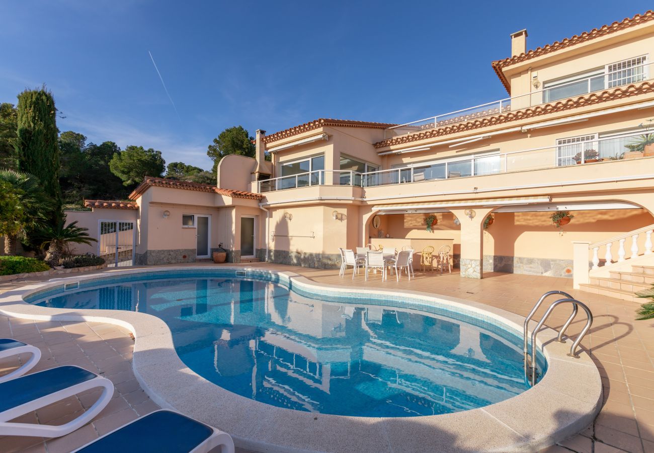 Villa in Estartit - CAP DE LA BARRA 60