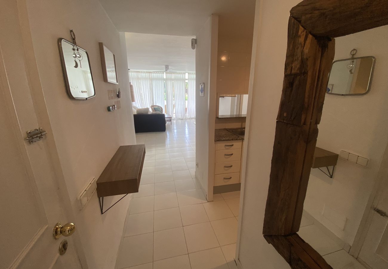 Appartement in Pals - Green Club Eagle 204 - Dicht bij het strand, zwembad en met parking