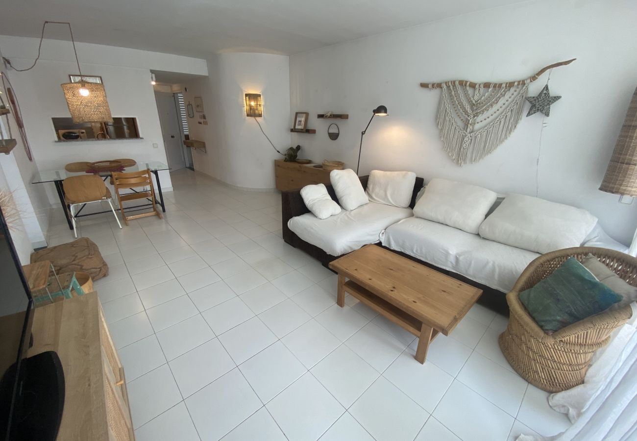 Appartement in Pals - Green Club Eagle 204 - Dicht bij het strand, zwembad en met parking