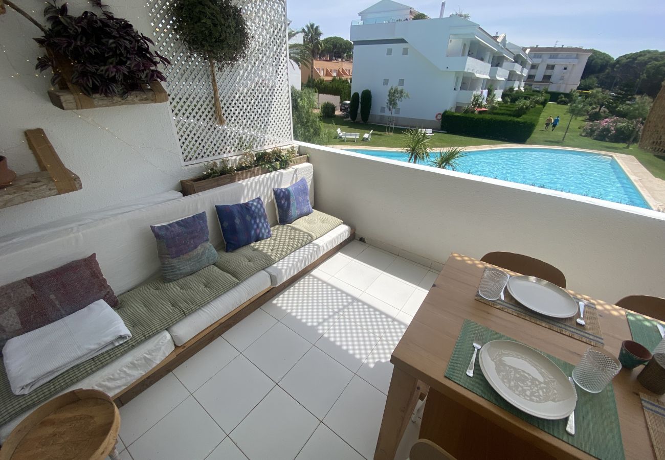 Appartement in Pals - Green Club Eagle 204 - Dicht bij het strand, zwembad en met parking