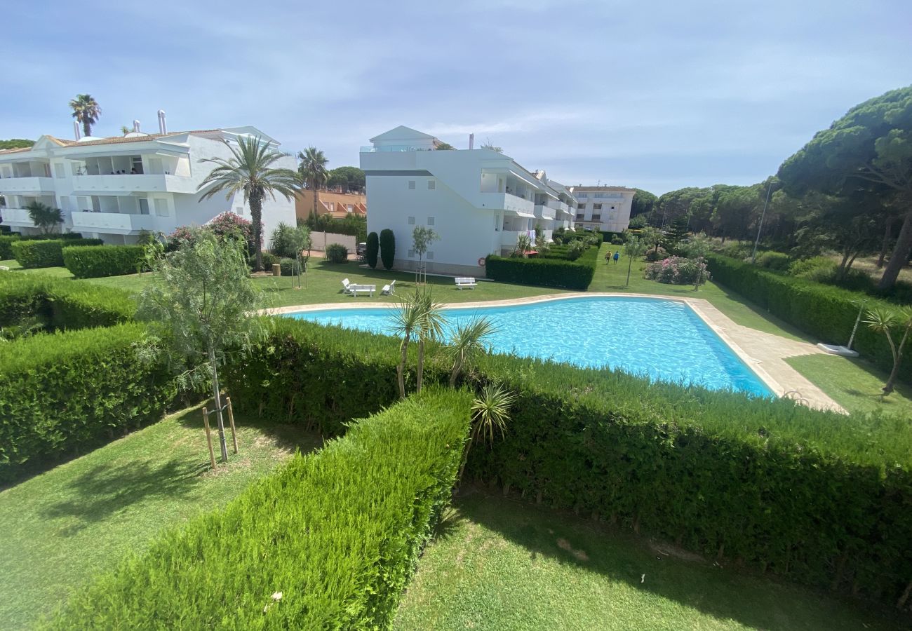 Appartement in Pals - Green Club Eagle 204 - Dicht bij het strand, zwembad en met parking