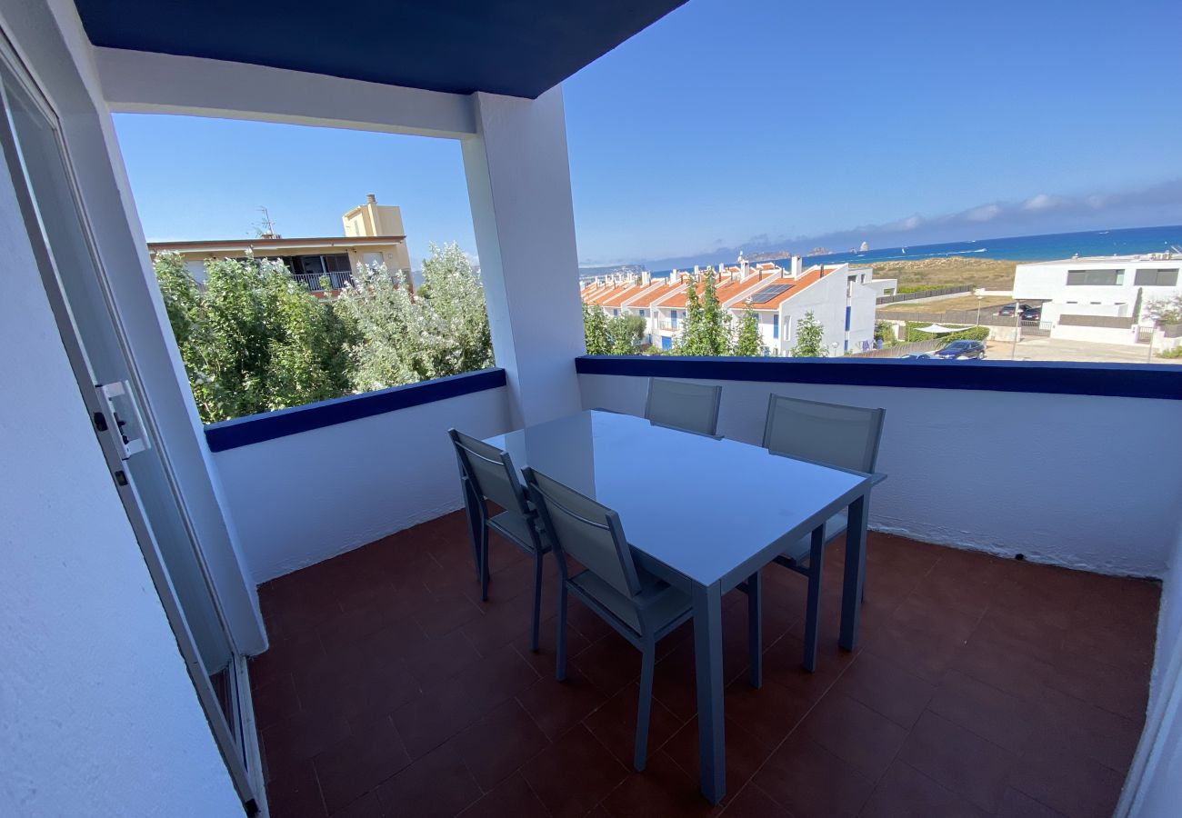 Appartement in Torroella de Montgri - Ter 31C- Gerestaureerd appartement met terras, zeezicht en gemeenschappelijk zwembad.