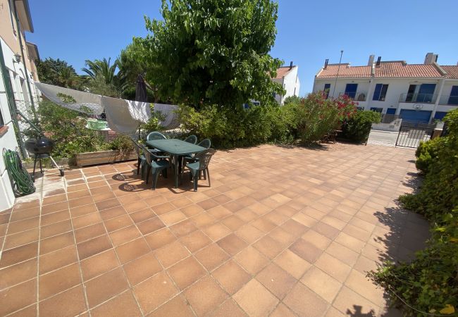 Casa en Torroella de Montgri - Daró 3D 56 - A 50m de la playa, con piscina Casa en Torroella de Montgri - Daró 3D 56 - A 50m de la playa, con piscina