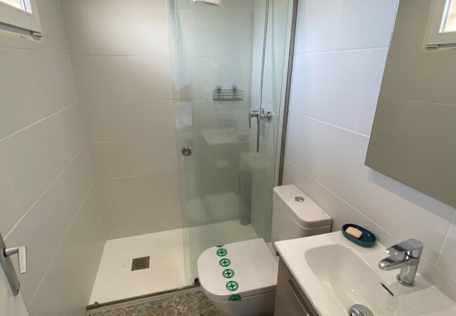 Apartamento en Torroella de Montgri - Mare Nostrum 3D 541 - Vistas a la playa, aire, renovado Apartamento en Torroella de Montgri - Mare Nostrum 3D 541 - Vistas a la playa, aire, renovado