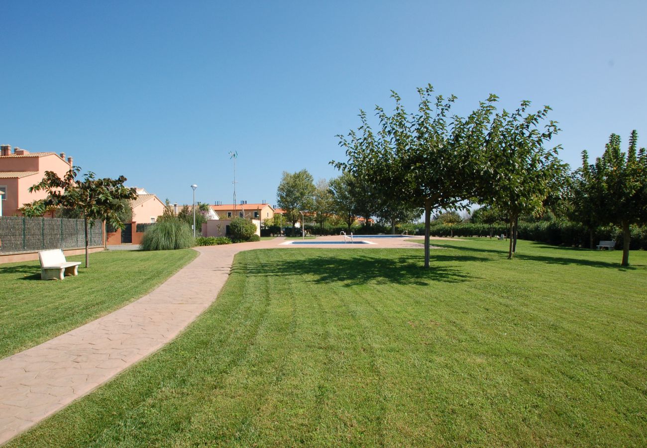 Casa en Torroella de Montgri - Daró 3DB 115 - A/C, piscina y a 300m de la playa