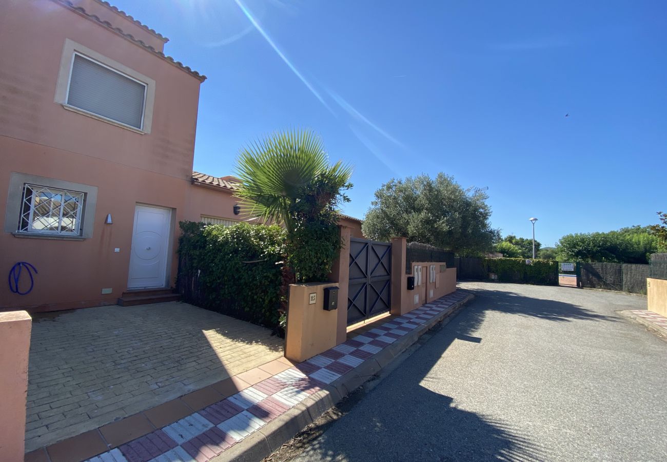 Casa en Torroella de Montgri - Daró 3DB 115 - A/C, piscina y a 300m de la playa