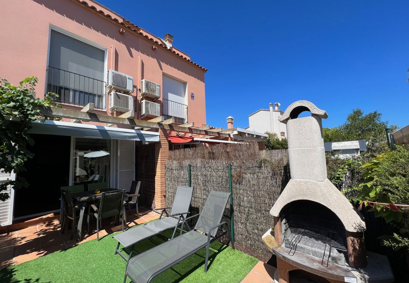 Casa en Torroella de Montgri - Daró 3DB 115 - A/C, piscina y a 300m de la playa