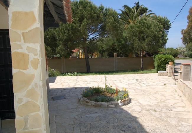 Apartamento en Torroella de Montgri - Rec Dalt - con aire acondicionado, terraza y a 250m de la playa 