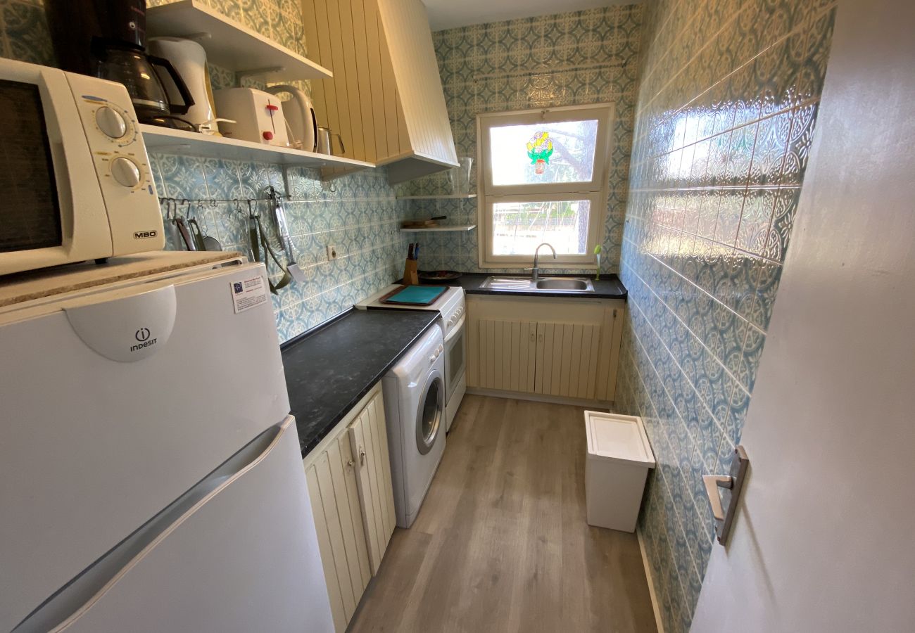 Apartamento en Torroella de Montgri - Rec Dalt - con aire acondicionado, terraza y a 250m de la playa 