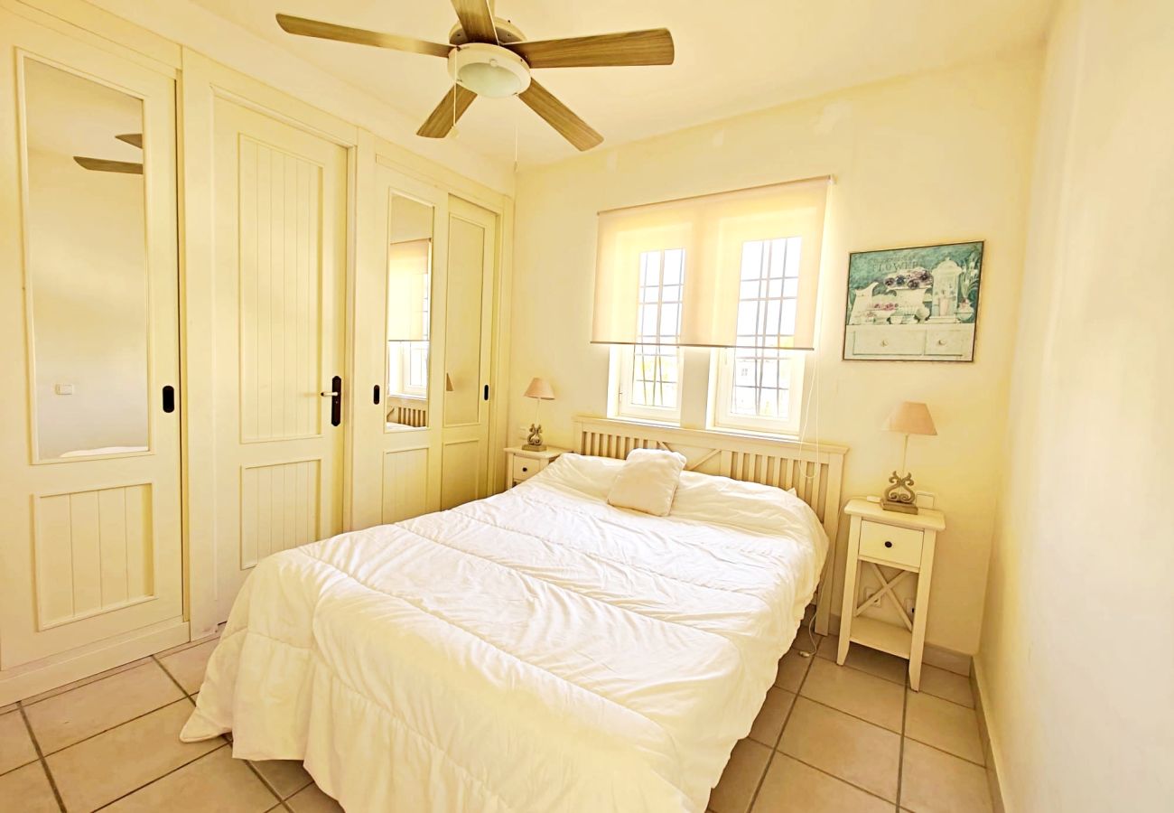 Villa en Vera playa - PM - En primera línea de playa con piscina privada