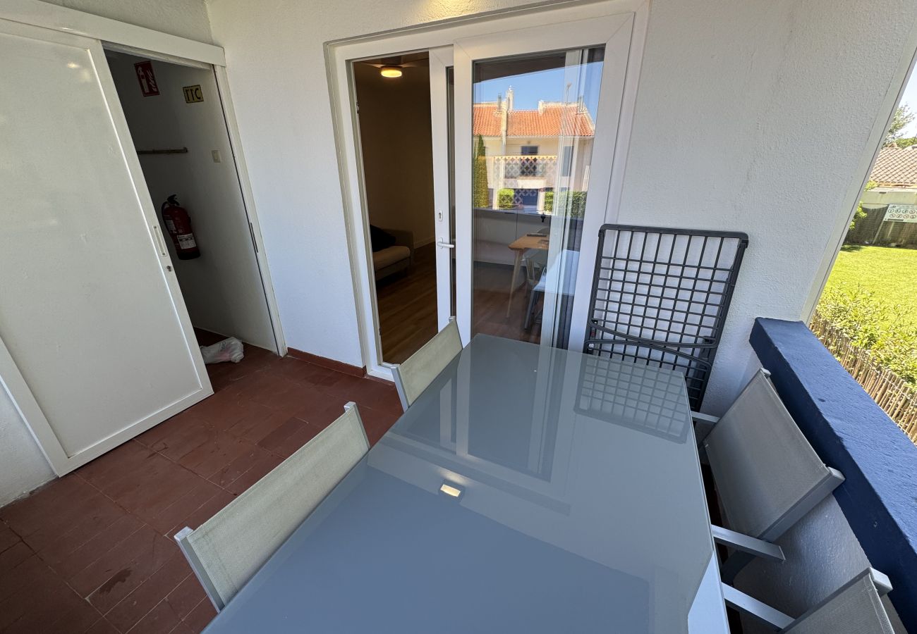 Apartamento en Torroella de Montgri - TER 11C - renovado, 80m de la playa y con piscina