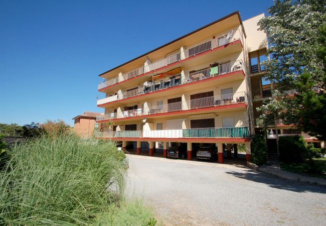 Apartamento en Torroella de Montgri - Mare Nostrum 323 - Modernizado, aire y cerca de la playa Apartamento en Torroella de Montgri - Mare Nostrum 323 - Modernizado, aire y cerca de la playa