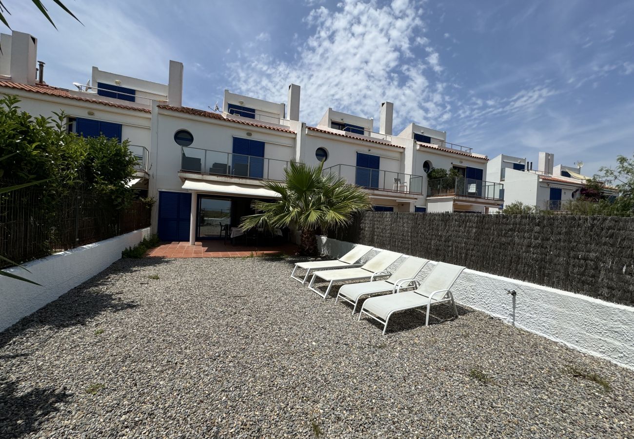 Casa en Torroella de Montgri - Les Dunes 06 - A primera línea, aire y con piscina