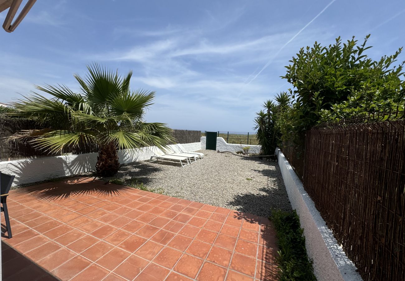 Casa en Torroella de Montgri - Les Dunes 06 - A primera línea, aire y con piscina