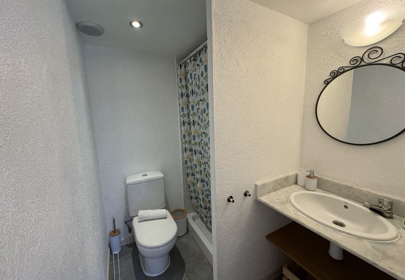 Bungalow en Torroella de Montgri - Gregal 4446 jardin, piscina y airco