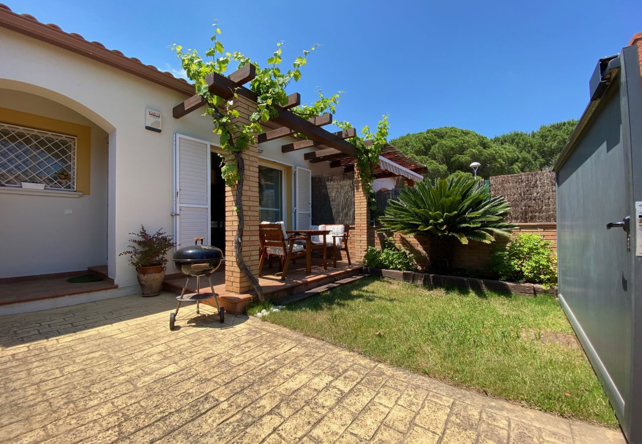 Casa en Torroella de Montgri - Daró 2D 163 - aire y piscina