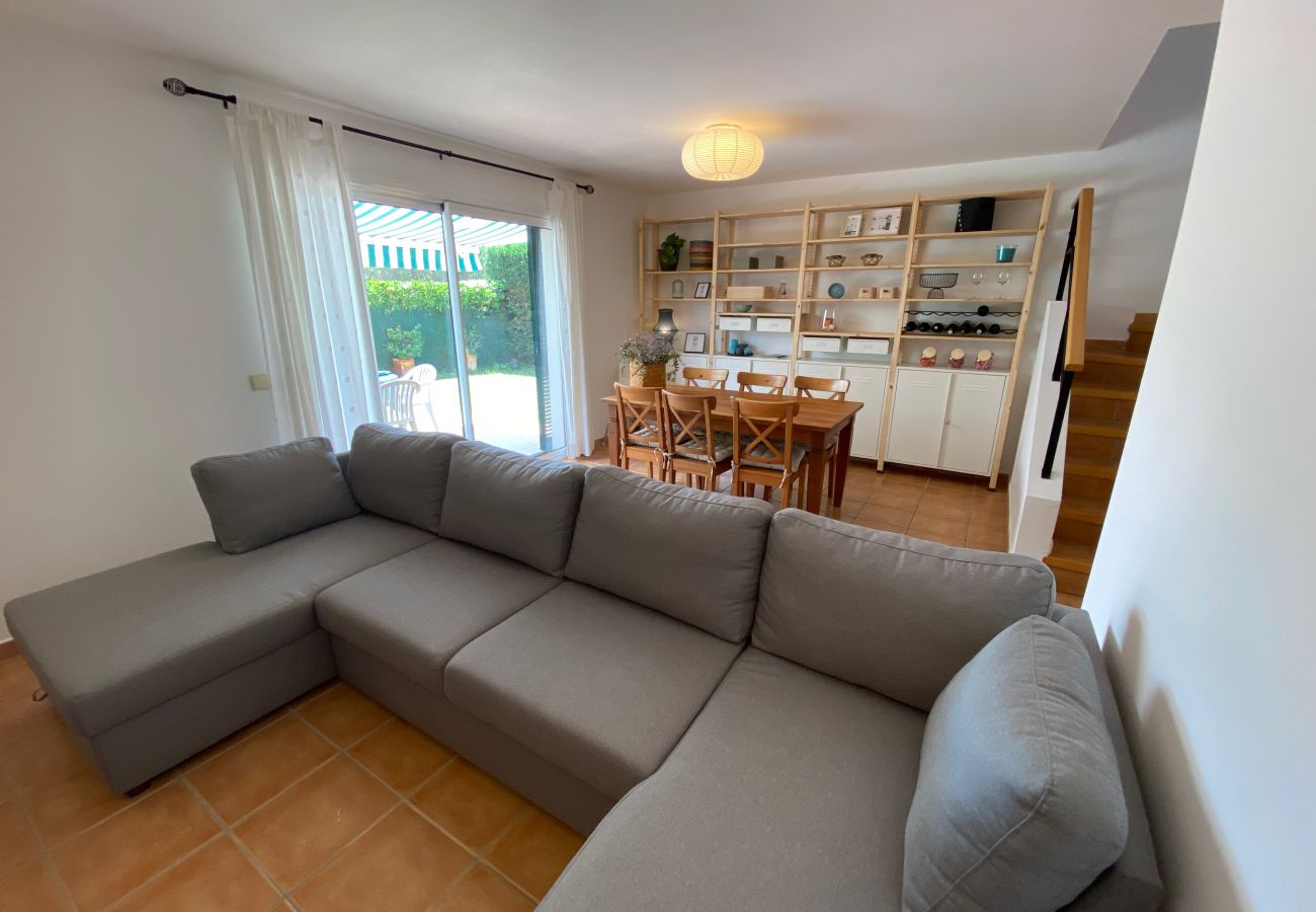 Casa en Torroella de Montgri - Daró 3D 49 - moderno, piscina, esquinera, a 250m de la playa