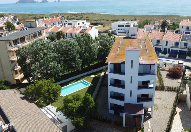 Apartamento en Torroella de Montgri - TER 22C - Renovado, aire, vistas al mar y con piscina Apartamento en Torroella de Montgri - TER 22C - Renovado, aire, vistas al mar y con piscina