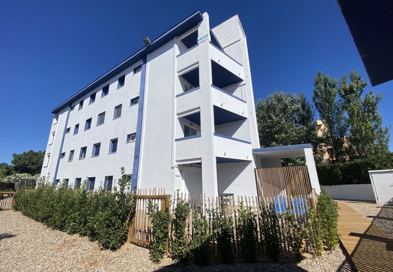 Apartamento en Torroella de Montgri - TER 22C - Renovado, aire, vistas al mar y con piscina