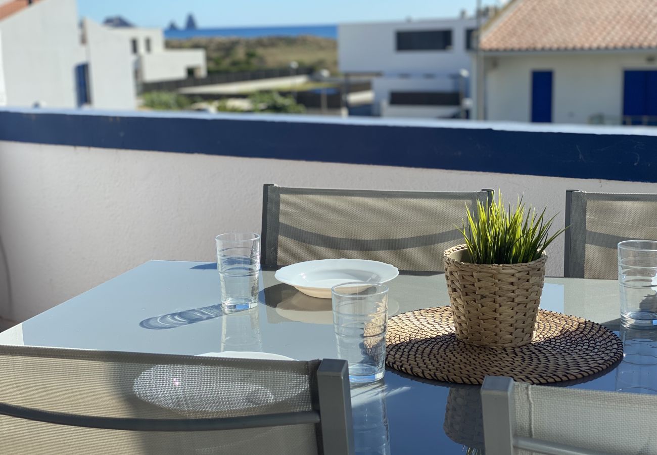 Apartamento en Torroella de Montgri - TER 22C - Renovado, aire, vistas al mar y con piscina