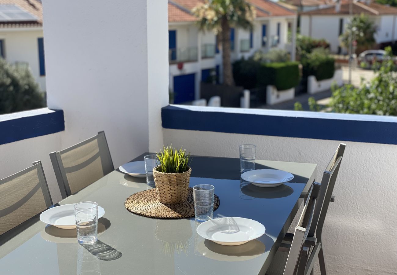 Apartamento en Torroella de Montgri - TER 22C - Renovado, aire, vistas al mar y con piscina