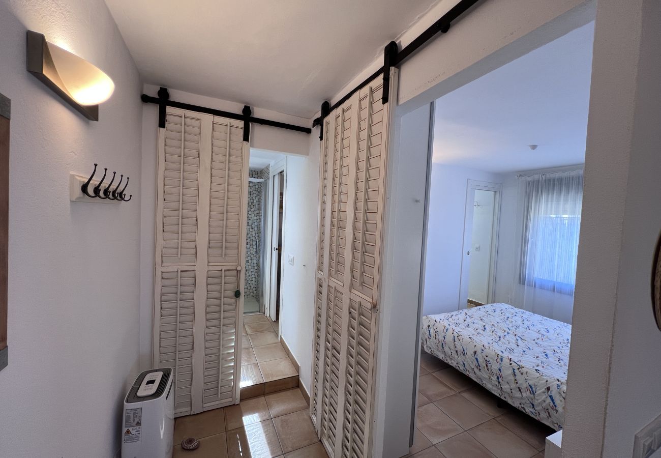 Casa en Torroella de Montgri - Casa Elena - 2 dormitorios ,2  baños y jardin planta baja