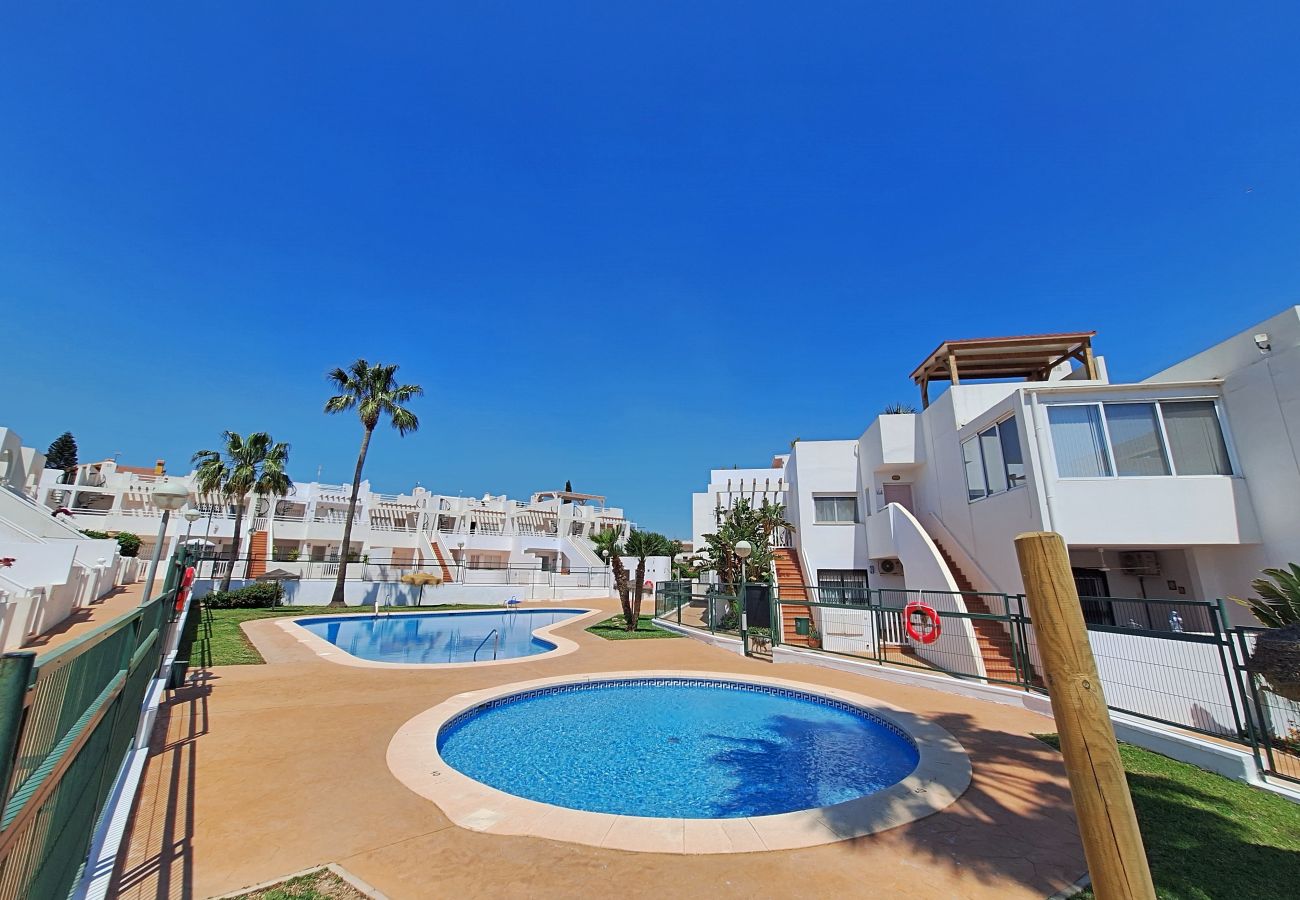 Apartamento en Palomares - JP Bajo - Apartamento con jardín privado en Palomares