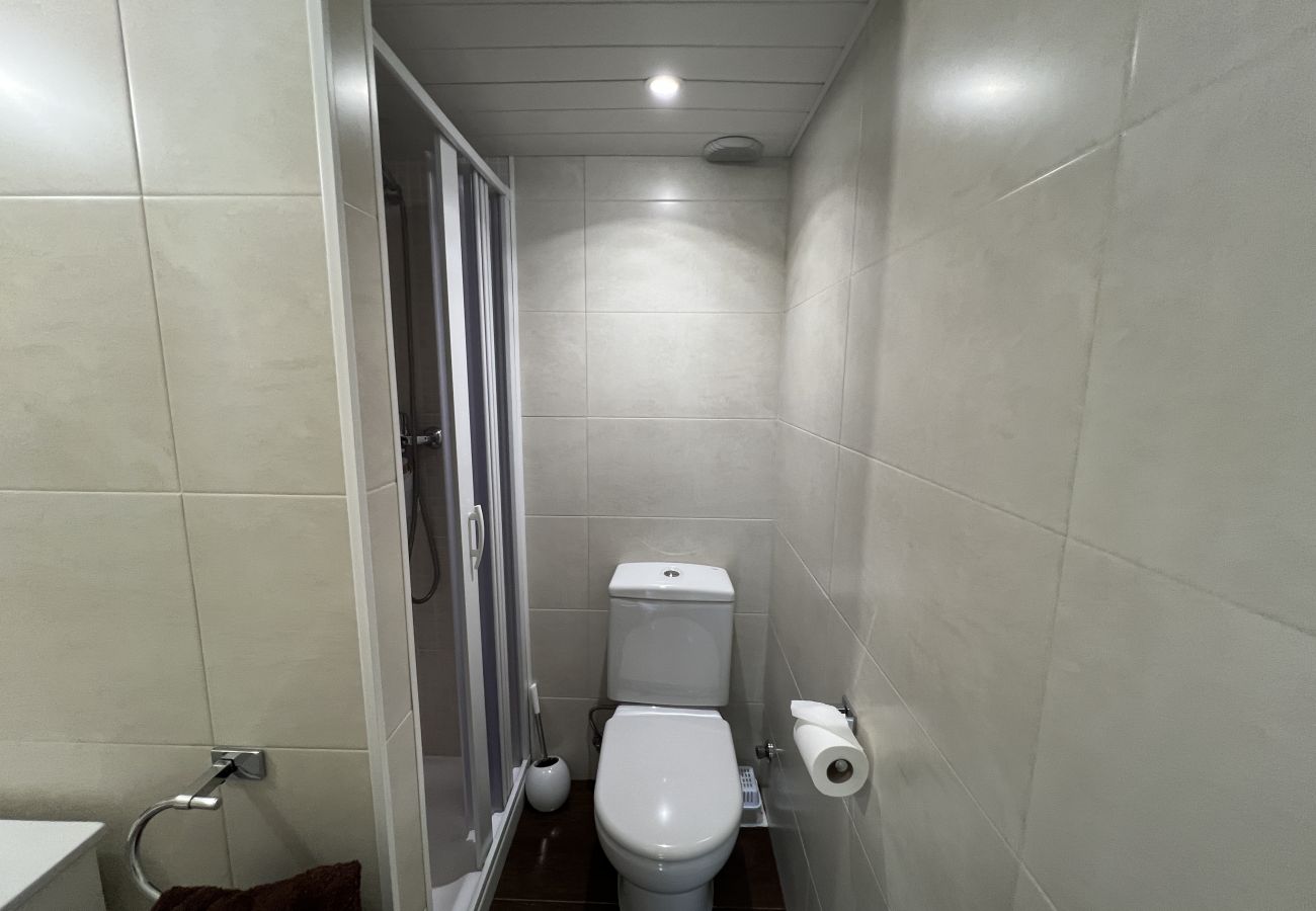 Casa adosada en Torroella de Montgri - Casa renovada con jarin privado, piscina comunitaria y parking 152