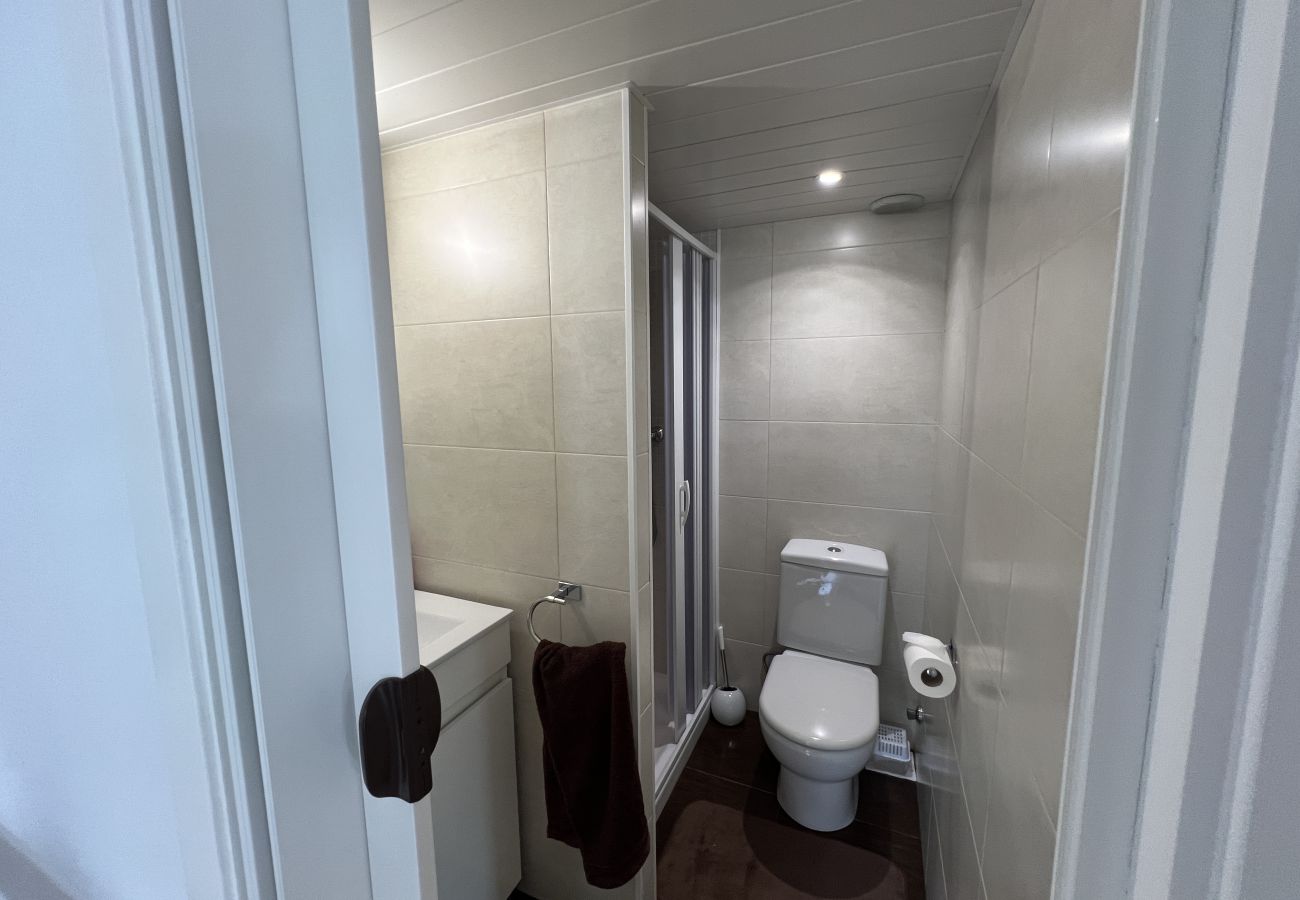 Casa adosada en Torroella de Montgri - Casa renovada con jarin privado, piscina comunitaria y parking 152