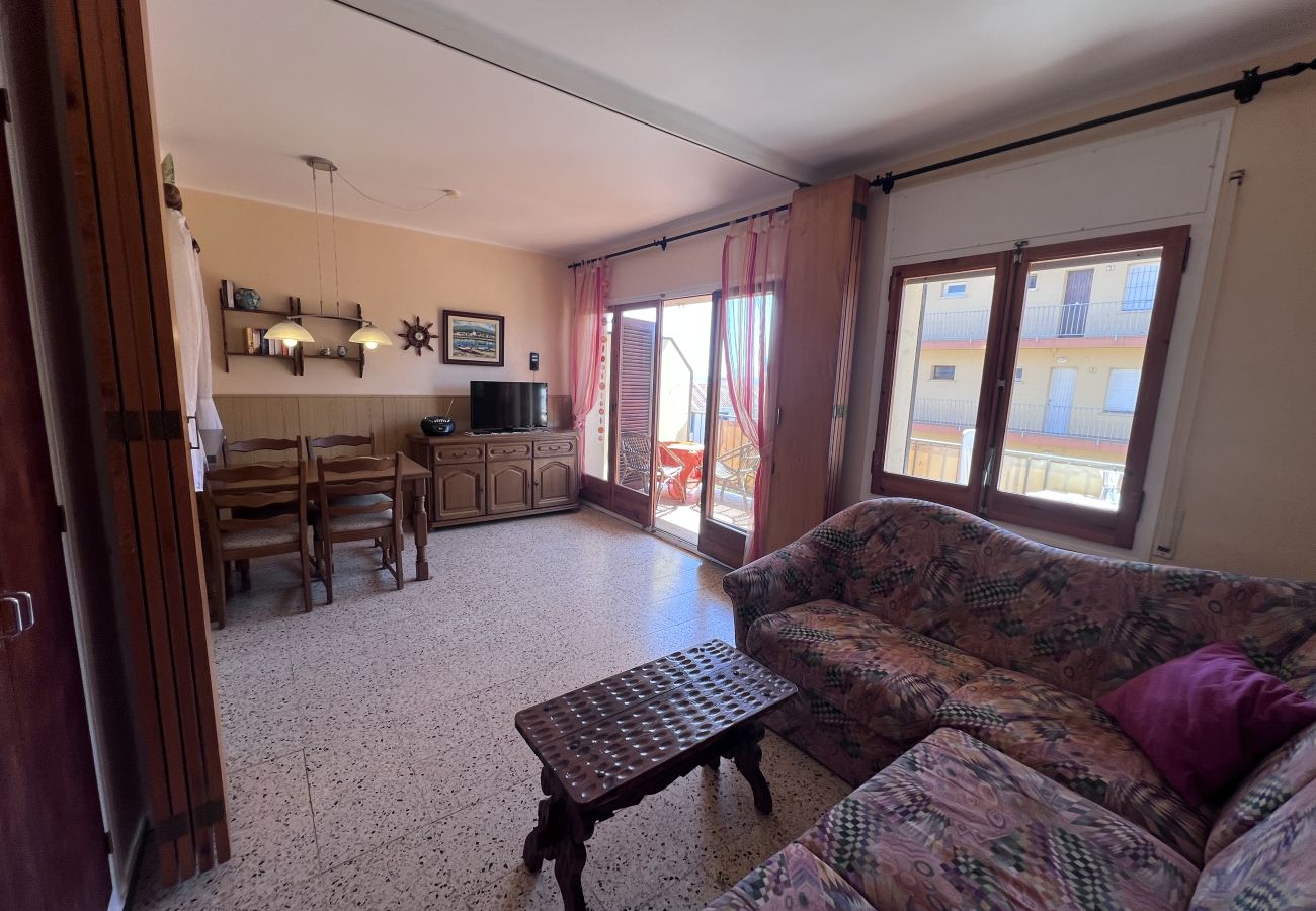 Apartamento en Torroella de Montgri - Mare Nostrum 334 - Apartamento con Parking y Terraza cerca de la Playa