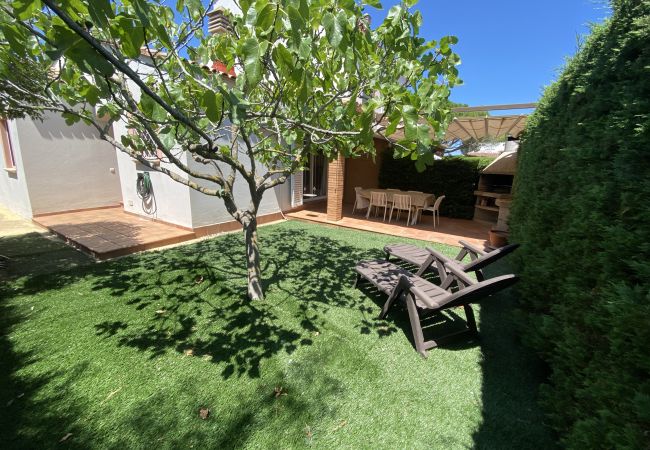 Maison à Torroella de Montgri - Daró 3DB 109 - 200m de la plage, piscine, BBQ, WiFi Maison à Torroella de Montgri - Daró 3DB 109 - 200m de la plage, piscine, BBQ, WiFi