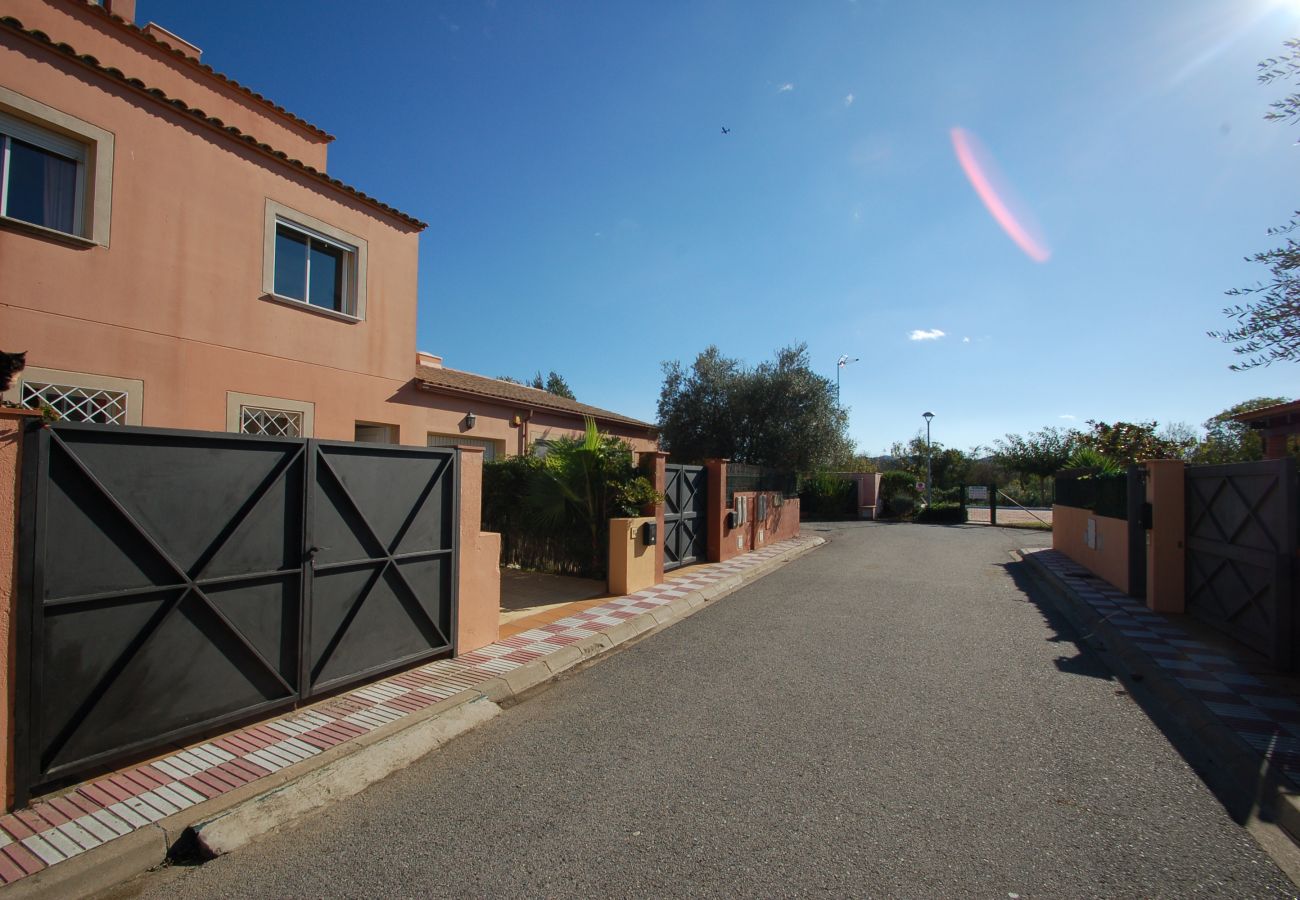 Maison à Torroella de Montgri - Daró 3DB 115 - Clima, piscine et a 300m de la plage