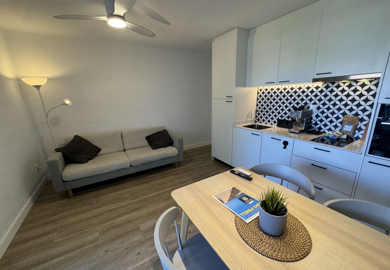 Appartement à Torroella de Montgri - TER 11C - rénové, 80m de la plage et avec piscine