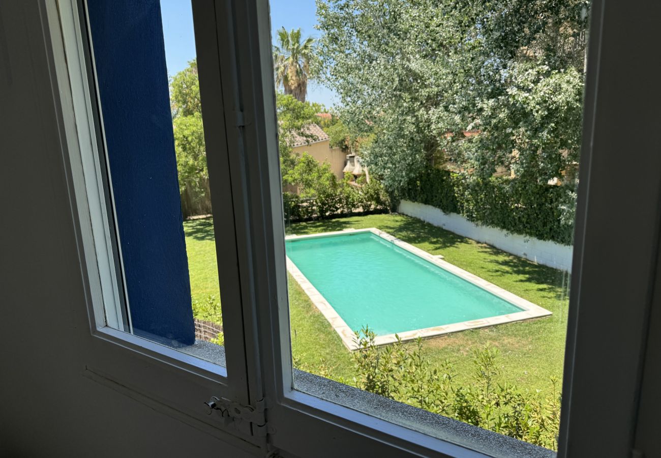 Appartement à Torroella de Montgri - TER 11C - rénové, 80m de la plage et avec piscine