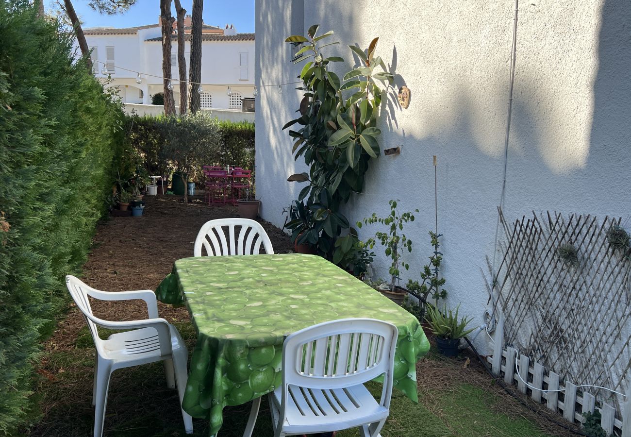 Maison à Pals - Pals Haus - Piscine, parking et avec Sat TV