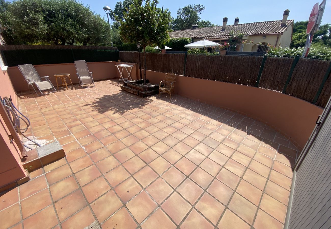 Maison à Torroella de Montgri - Daró 2D 167 - Piscine communautaire, maison d'angle, A/C
