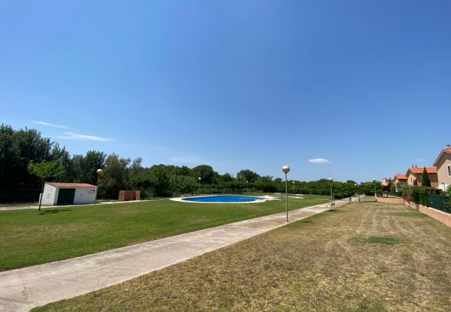 Maison à Torroella de Montgri - Daró 3D 49 - moderne, piscine, maison d'angle, 250m de la plage