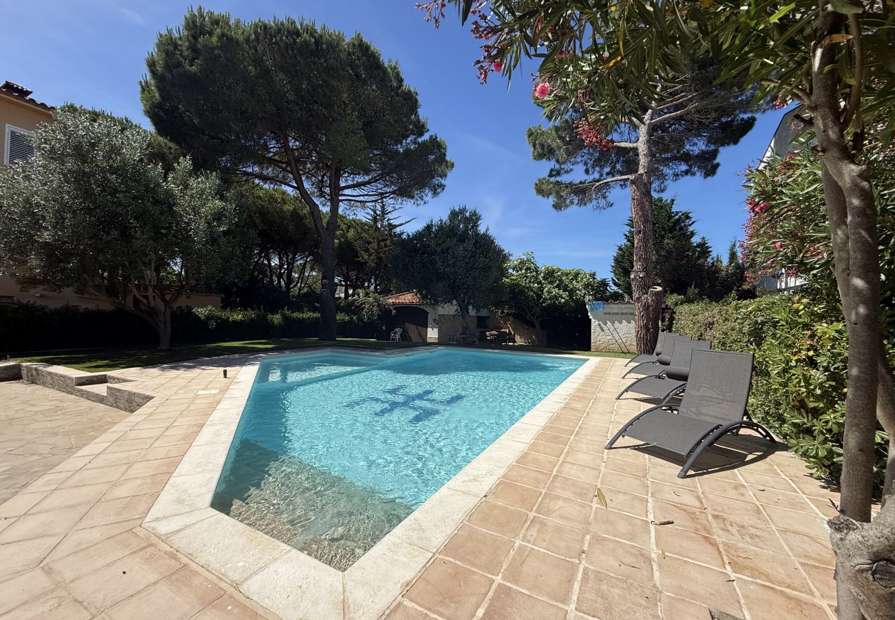 Villa à Torroella de Montgri - El Perdal rernové - piscine privée, clima, jardin spacieux
