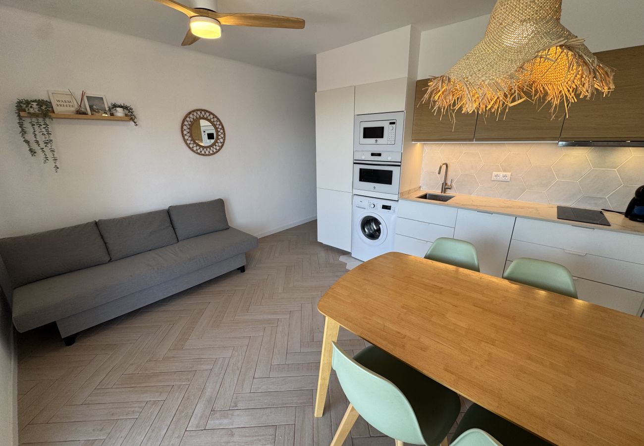 Appartement à Torroella de Montgri - 21D rénové, piscine commune et licence d'utilisation touristique