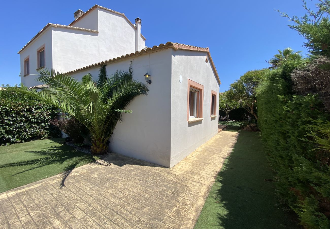 House in Torroella de Montgri - Daró 3DB 109 - 200m from the beach, pool, BBQ, WiFi