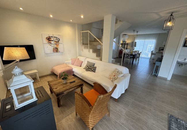 Villa in Pals - Pinamar 2 - Pool, A/C and near the beach Villa in Pals - Pinamar 2 - Pool, A/C and near the beach