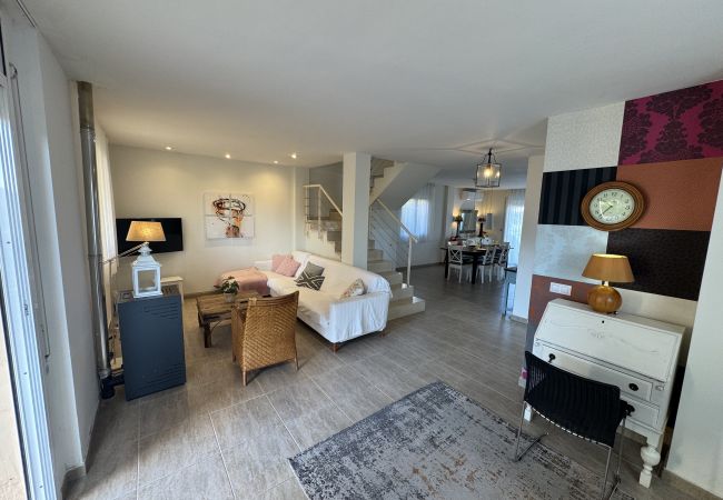 Villa in Pals - Pinamar 2 - Pool, A/C and near the beach Villa in Pals - Pinamar 2 - Pool, A/C and near the beach