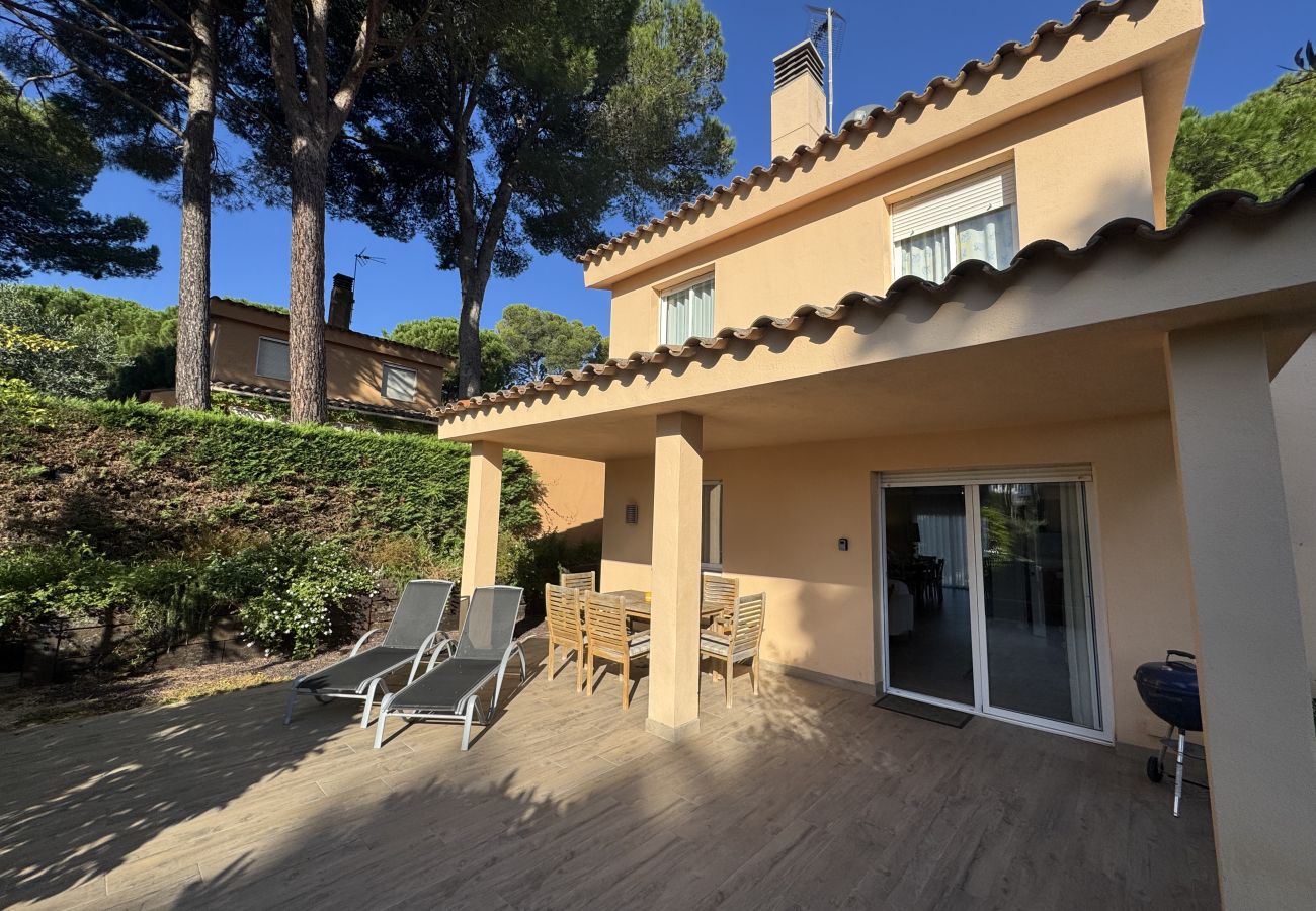 Villa in Pals - Pinamar 2 - Pool, A/C and near the beach