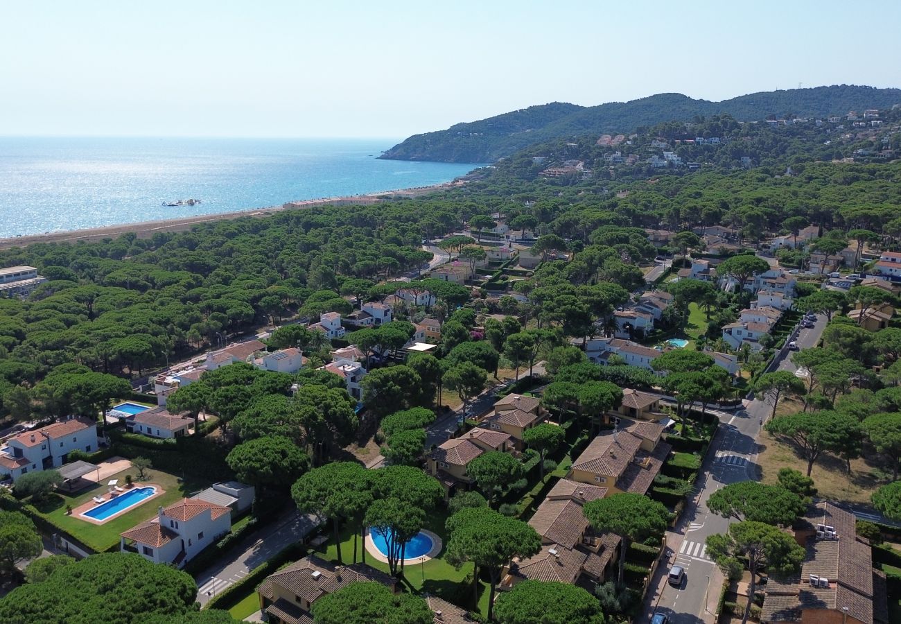 Villa in Pals - Pinamar 2 - Pool, A/C and near the beach