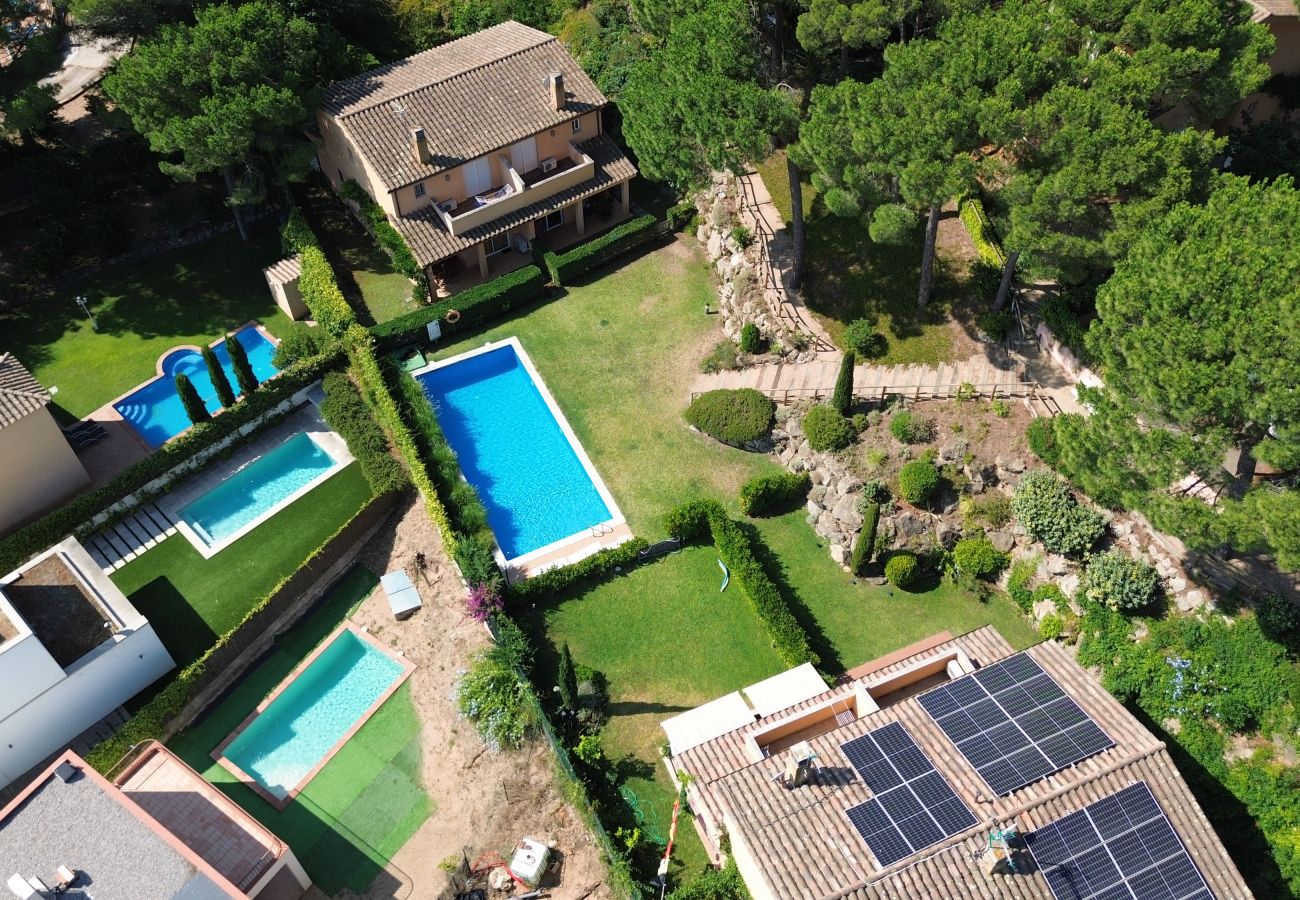 Villa in Pals - Pinamar 2 - Pool, A/C and near the beach