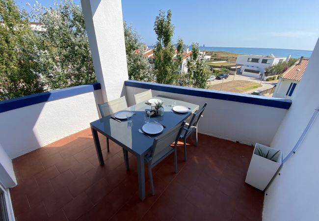 Apartment in Torroella de Montgri - TER 31C - Renewed, sea views, A/C and with pool Apartment in Torroella de Montgri - TER 31C - Renewed, sea views, A/C and with pool