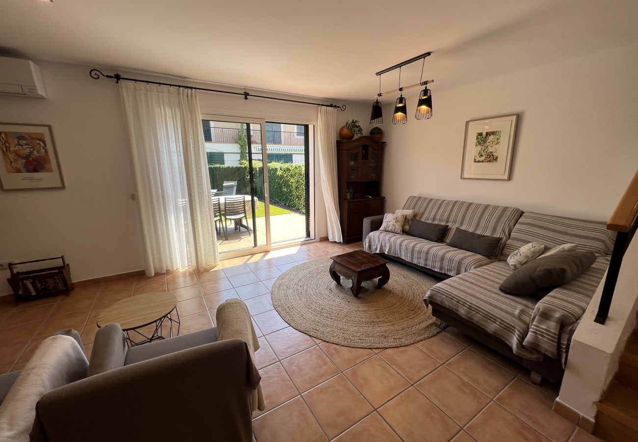 House in Torroella de Montgri - Daró 3D 77 - A/C, 200m from the beach, renovated and with pool