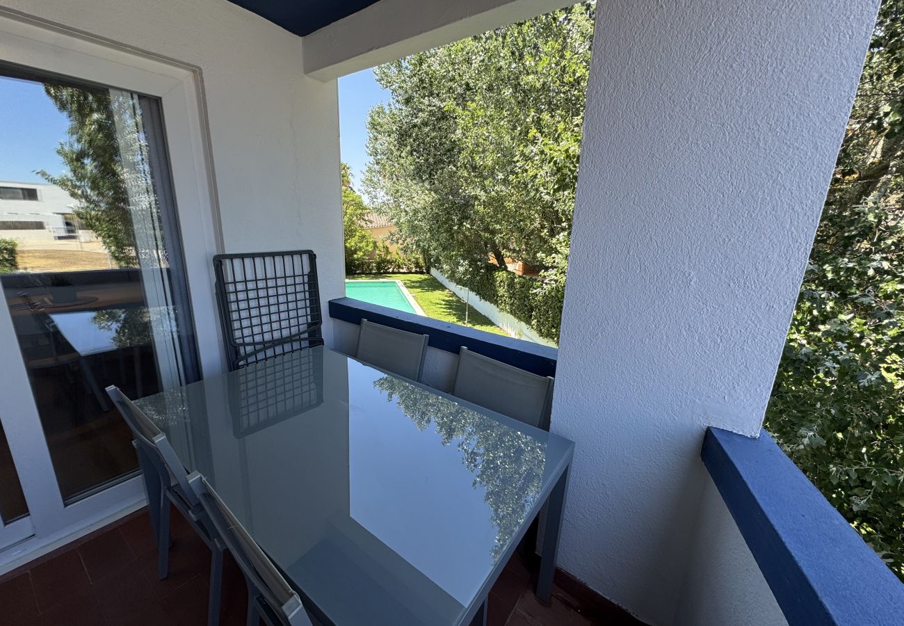 Apartment in Torroella de Montgri - TER  11C - renovated, 80m from the beach and with pool